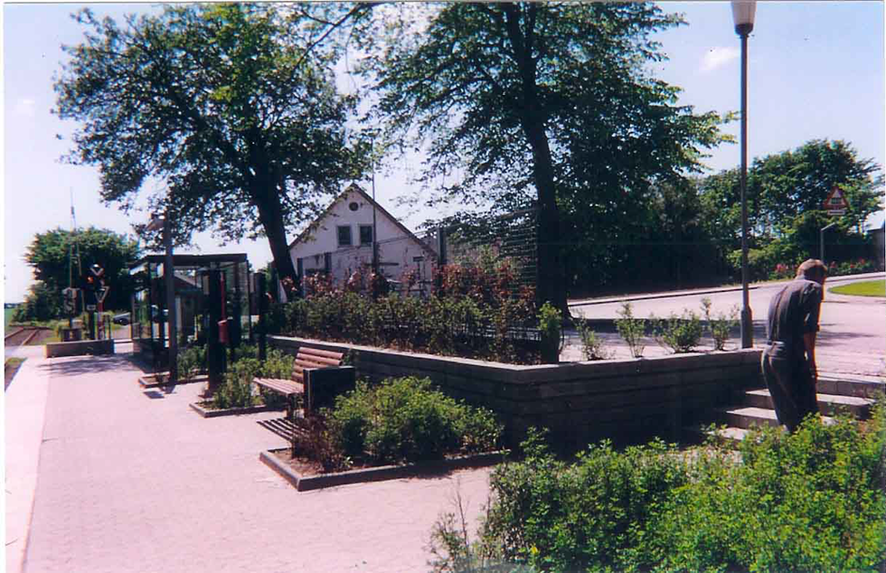 Ydby station perron